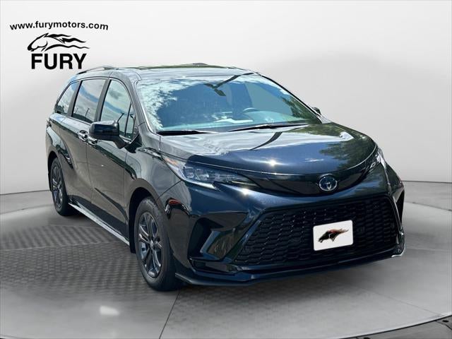 2025 Toyota Sienna Base