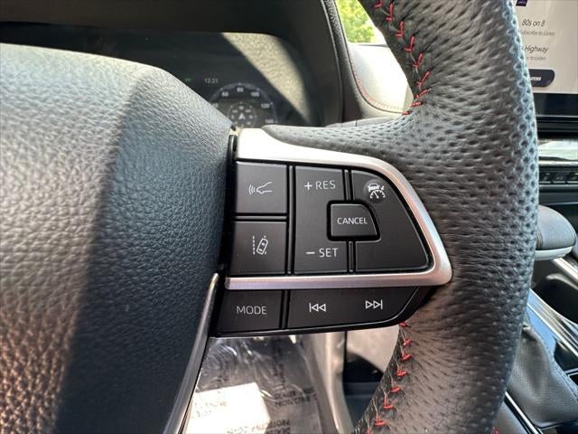 2025 Toyota Sienna Base