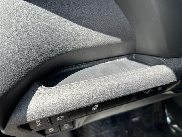 2025 Toyota Sienna Base