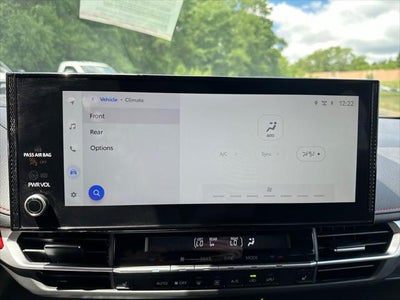 2025 Toyota Sienna Base