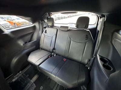 2025 Toyota Sienna Base
