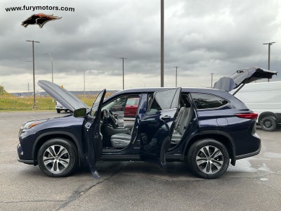 2022 Toyota Highlander XLE