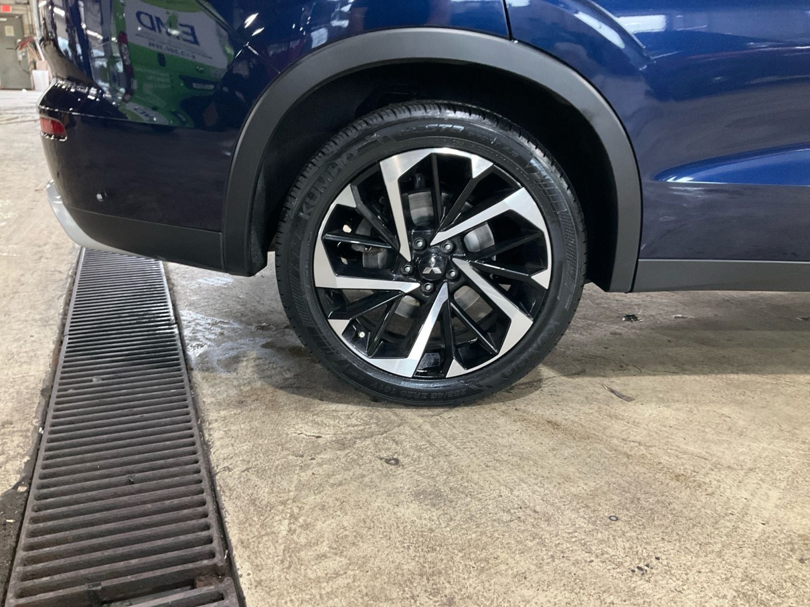 2022 Mitsubishi Outlander SE