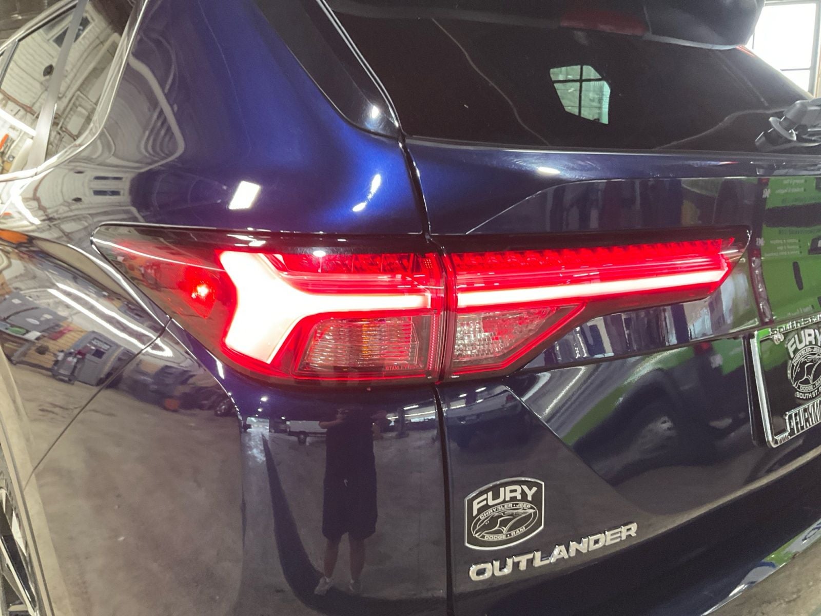 2022 Mitsubishi Outlander SE