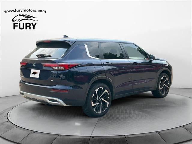 2022 Mitsubishi Outlander SE