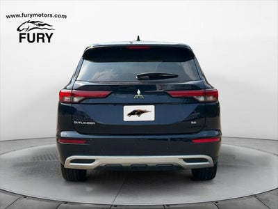 2022 Mitsubishi Outlander SE