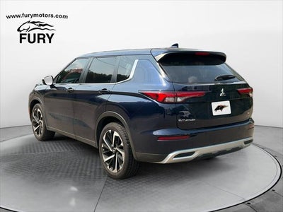2022 Mitsubishi Outlander SE