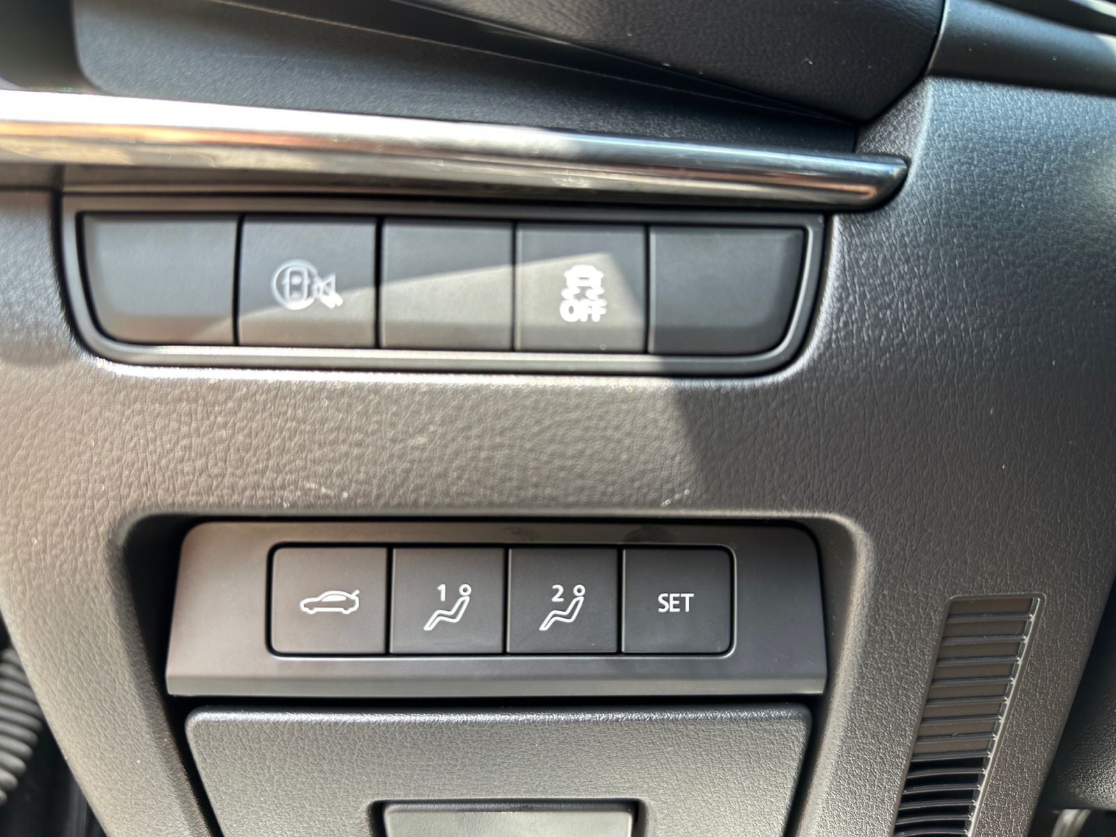 2025 Mazda Mazda3 2.5 S Preferred Package