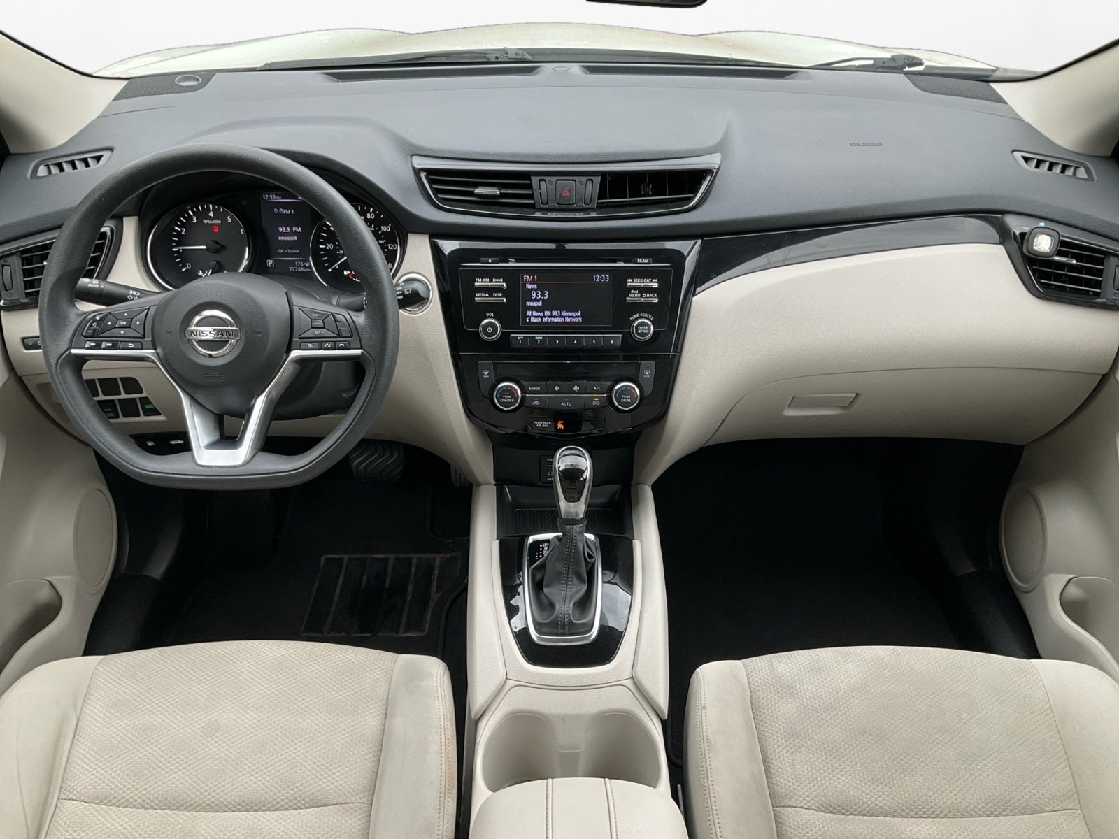 2018 Nissan Rogue Sport SV