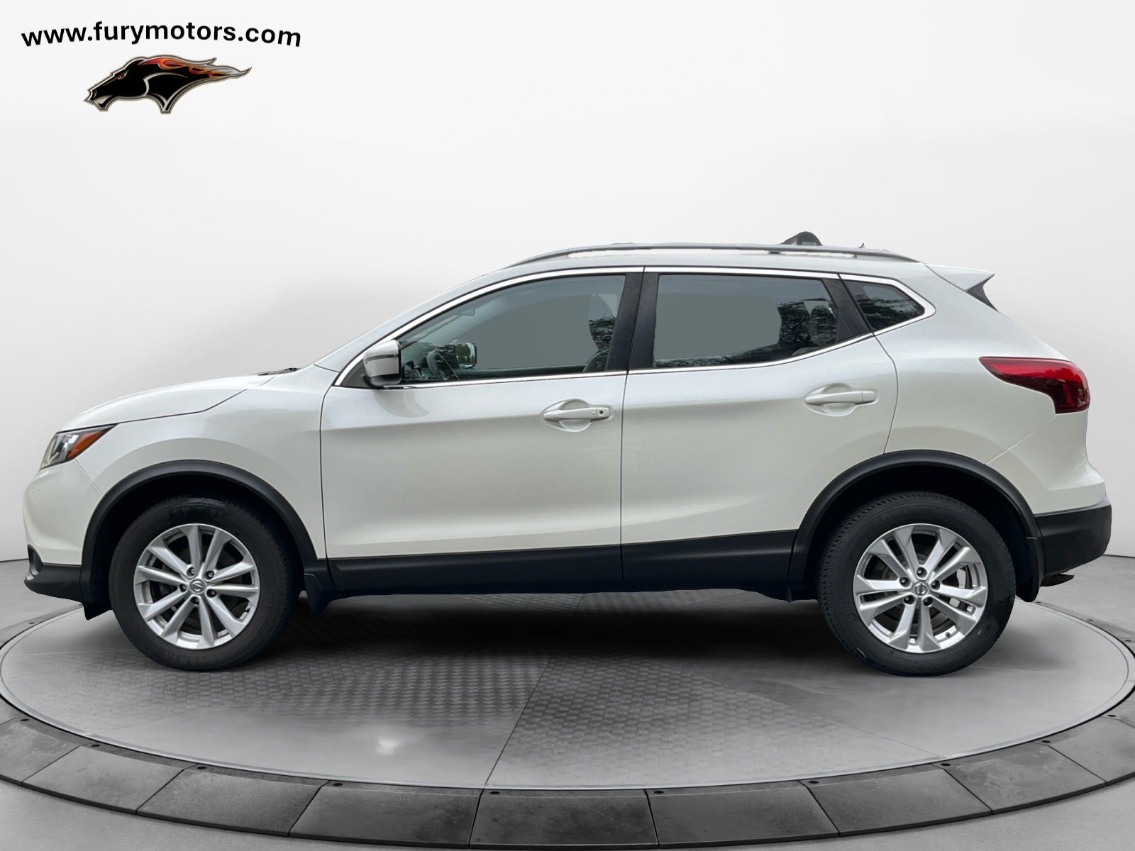 2018 Nissan Rogue Sport SV