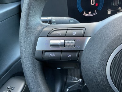 2025 Hyundai Kona SE