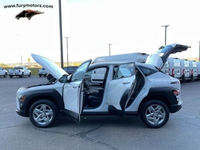 2025 Hyundai Kona SE