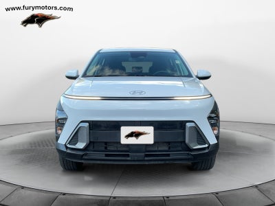 2025 Hyundai Kona SE