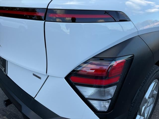 2025 Hyundai Kona SE