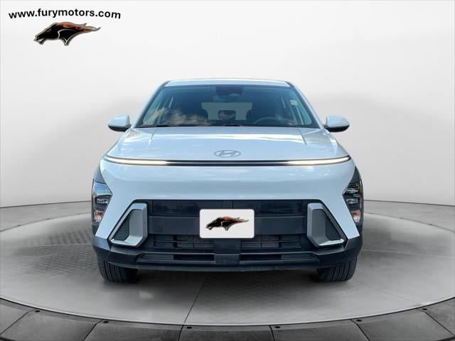 2025 Hyundai Kona SE