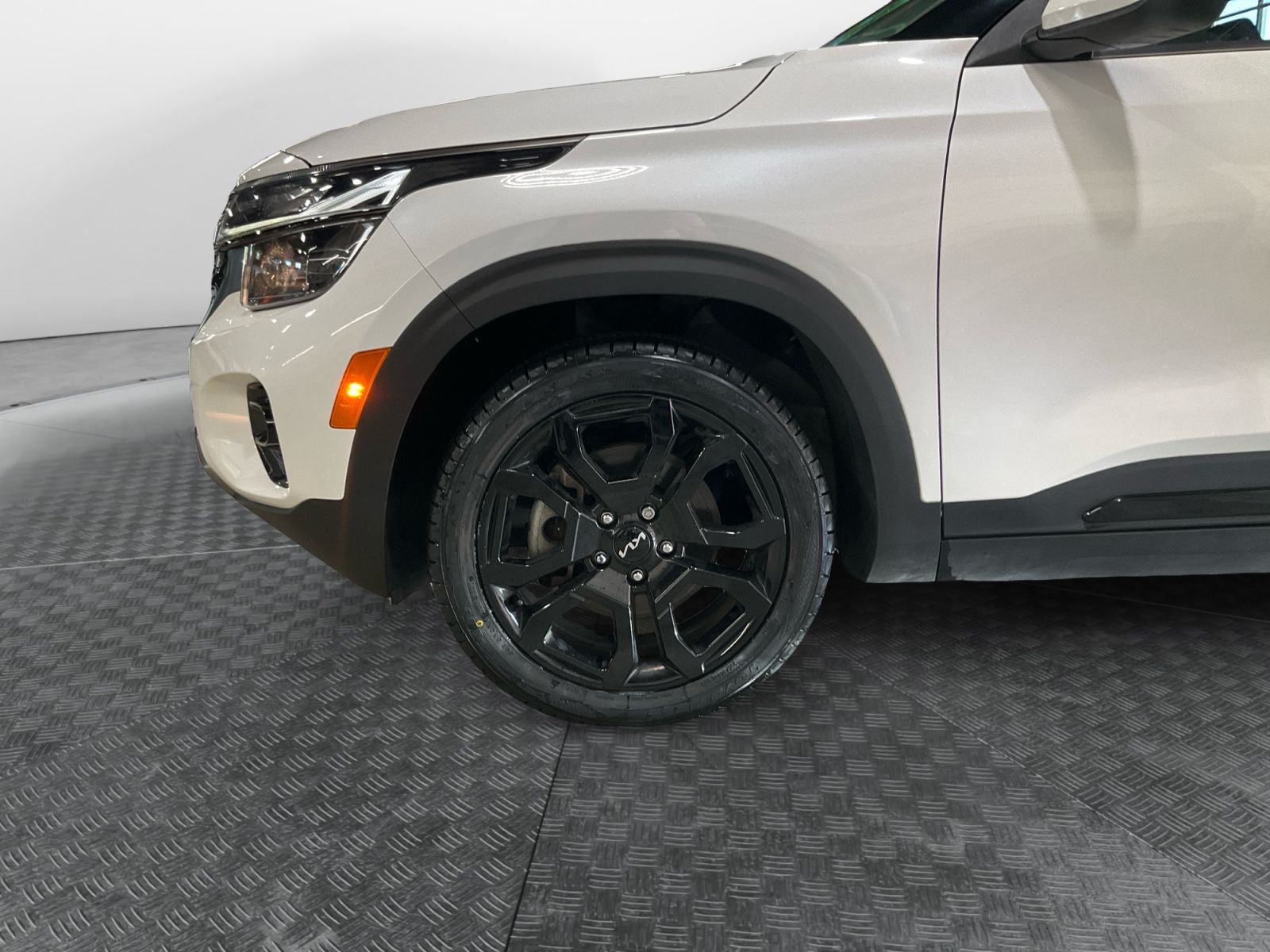 2024 Kia Seltos X-Line