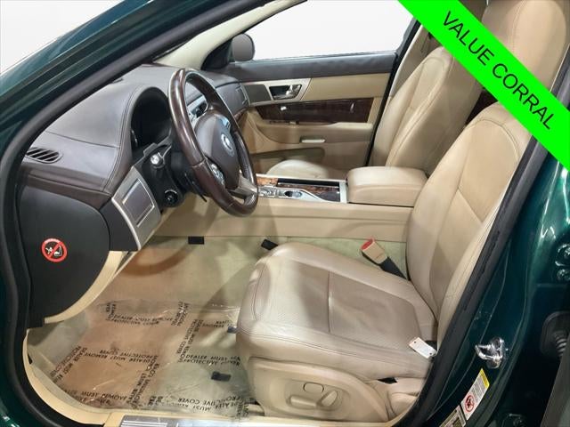 2009 Jaguar XF Premium Luxury