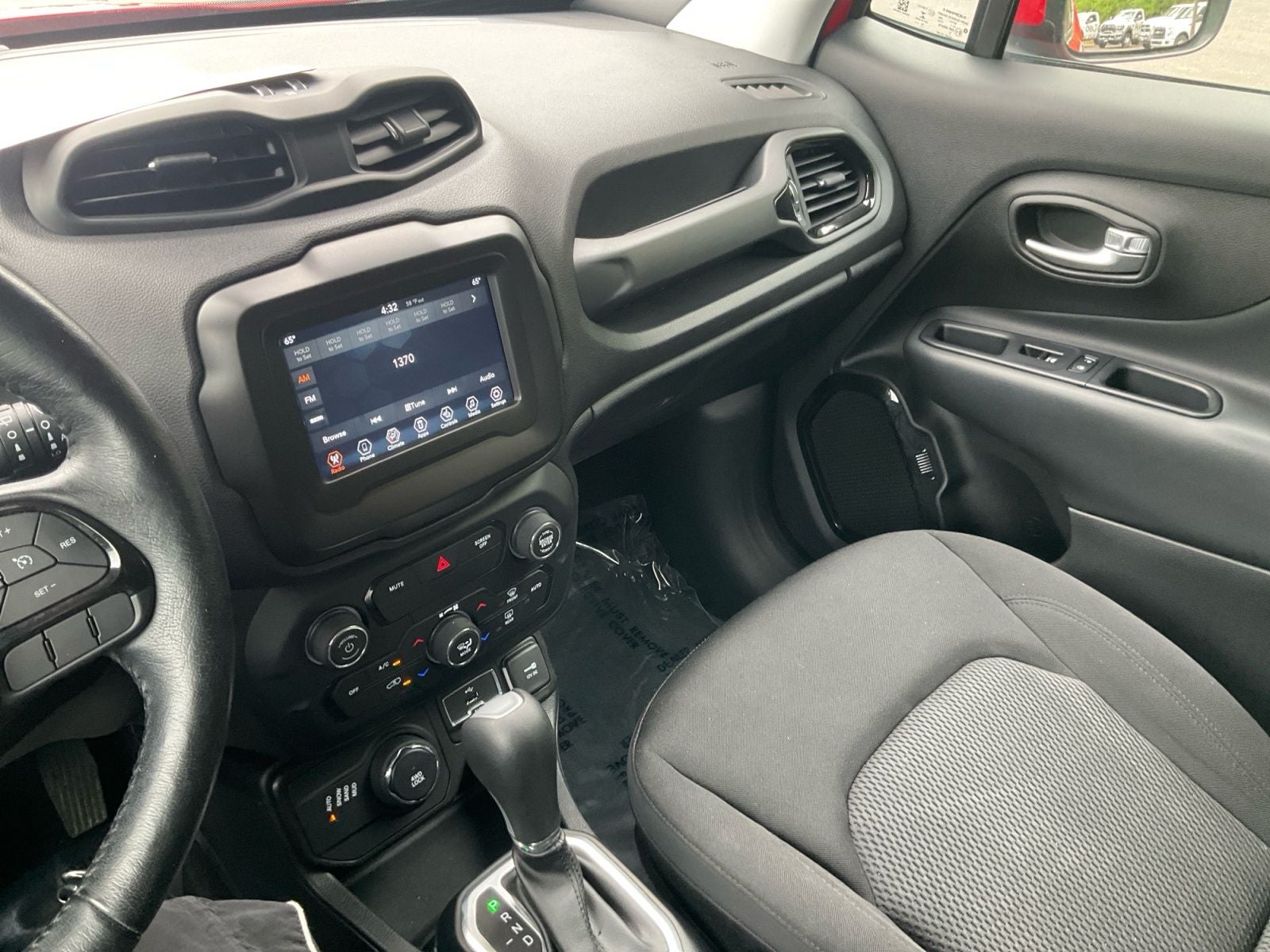 2019 Jeep Renegade Latitude
