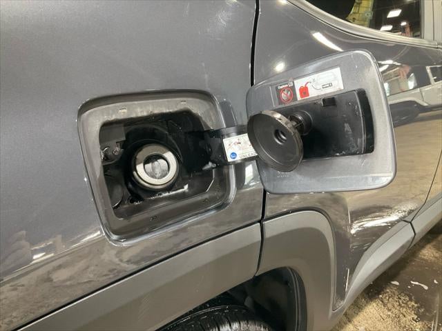 2023 Jeep Renegade Latitude 4x4