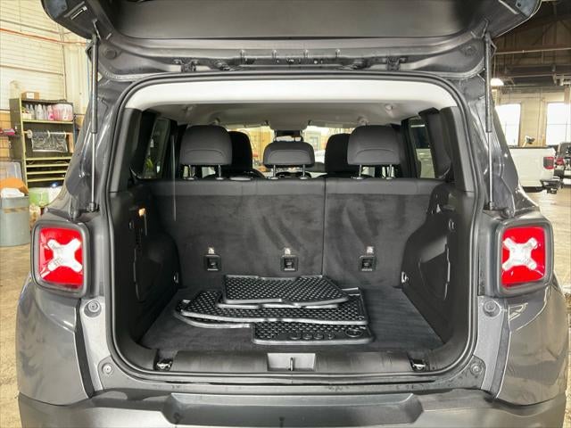 2023 Jeep Renegade Latitude 4x4