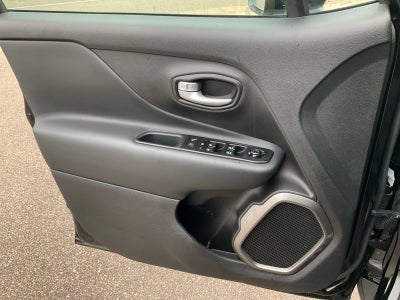 2023 Jeep Renegade Latitude 4x4