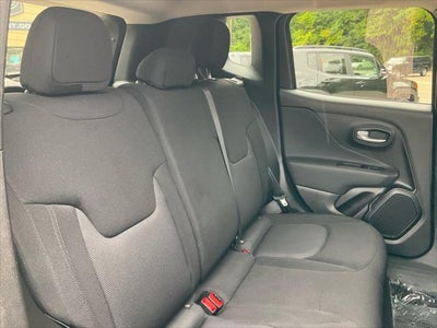 2023 Jeep Renegade Latitude 4x4