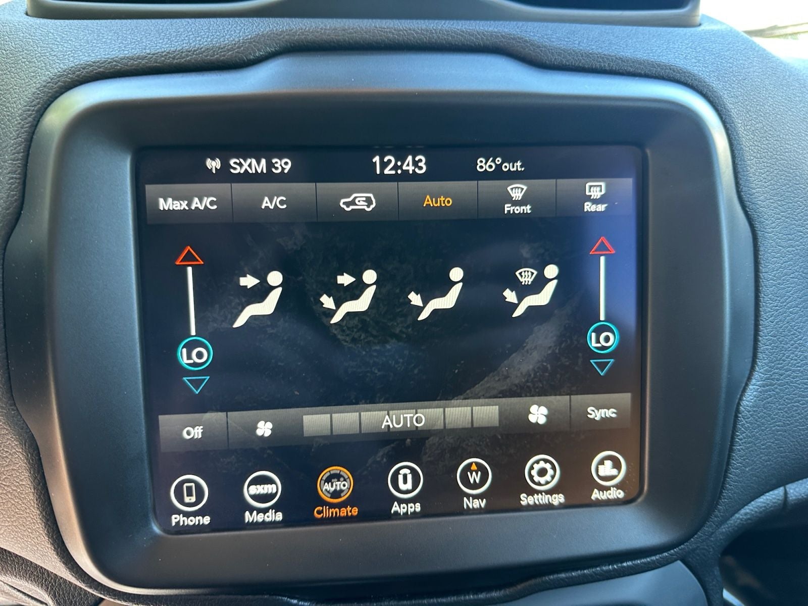 2023 Jeep Renegade Latitude