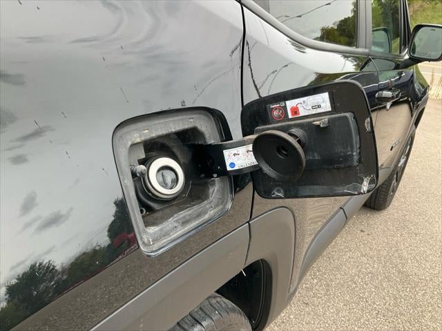 2023 Jeep Renegade Altitude 4x4