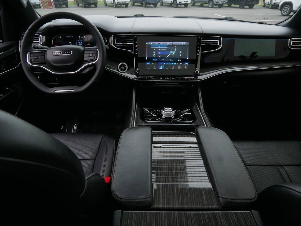 2022 Jeep Wagoneer Series III