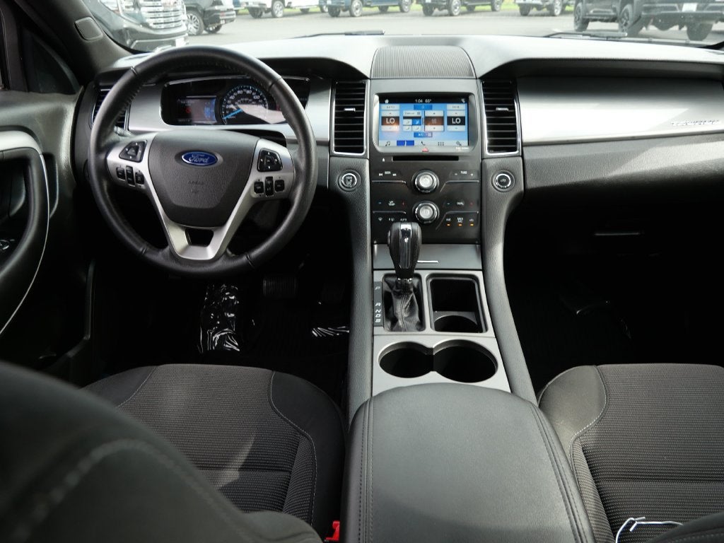 2018 Ford Taurus SEL