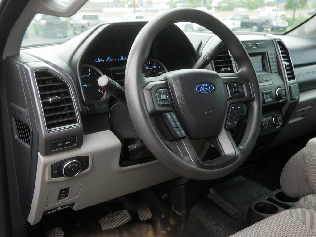 2019 Ford Super Duty F-550 DRW XL