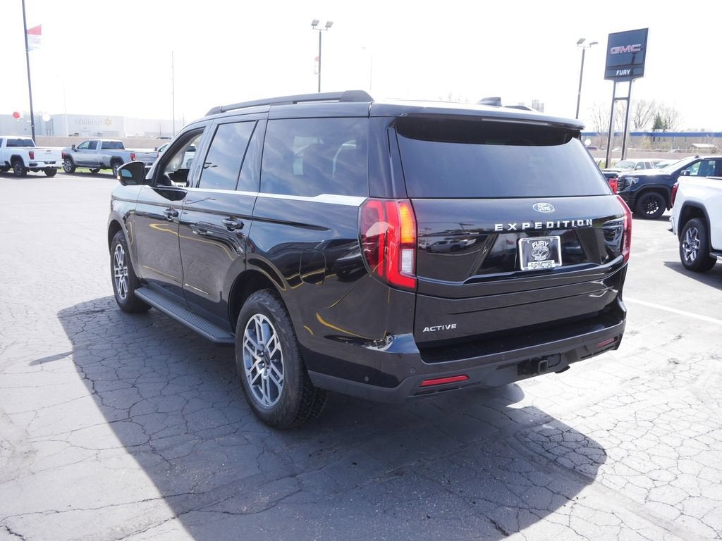 2025 Ford Expedition Active