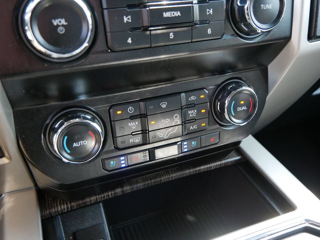 2020 Ford F-250 LARIAT