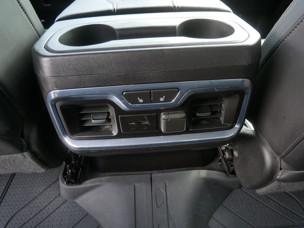2022 Chevrolet Silverado 3500 HD High Country