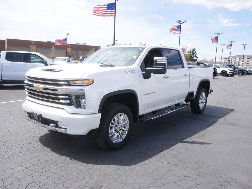 2022 Chevrolet Silverado 3500 HD High Country