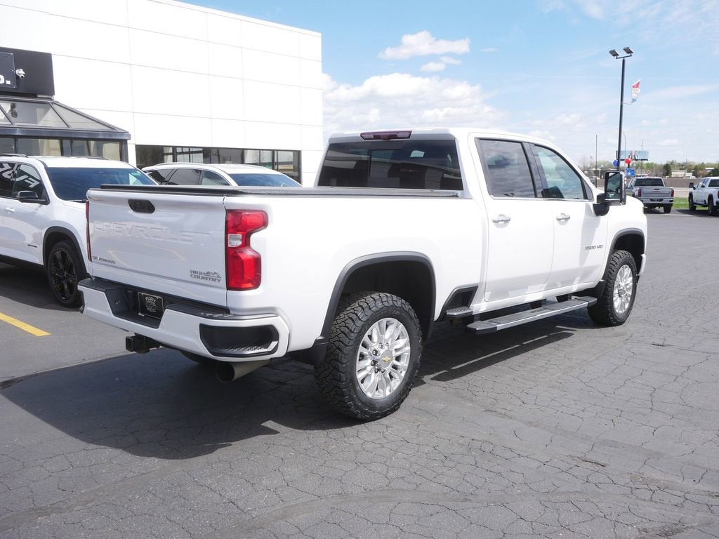 2022 Chevrolet Silverado 3500 HD High Country