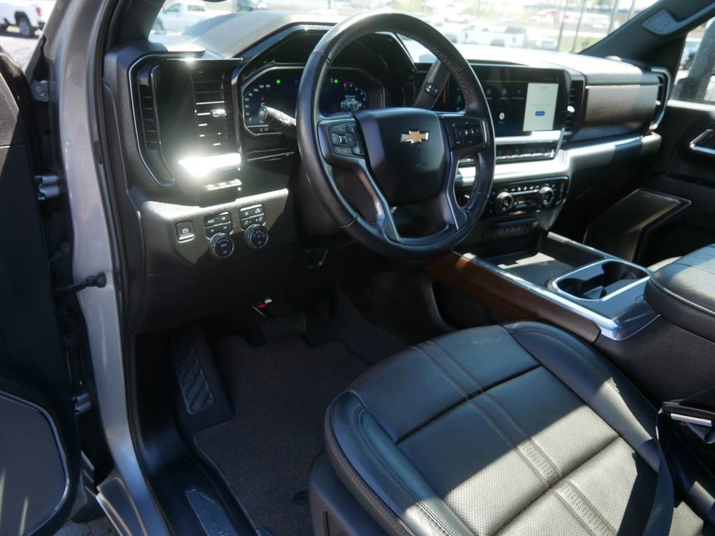 2024 Chevrolet Silverado 3500 HD High Country