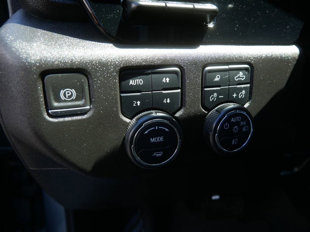 2024 Chevrolet Silverado 3500 HD High Country