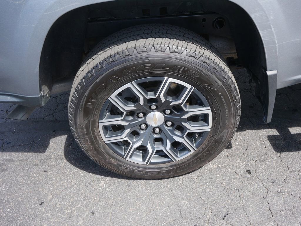 2024 Chevrolet Colorado LT