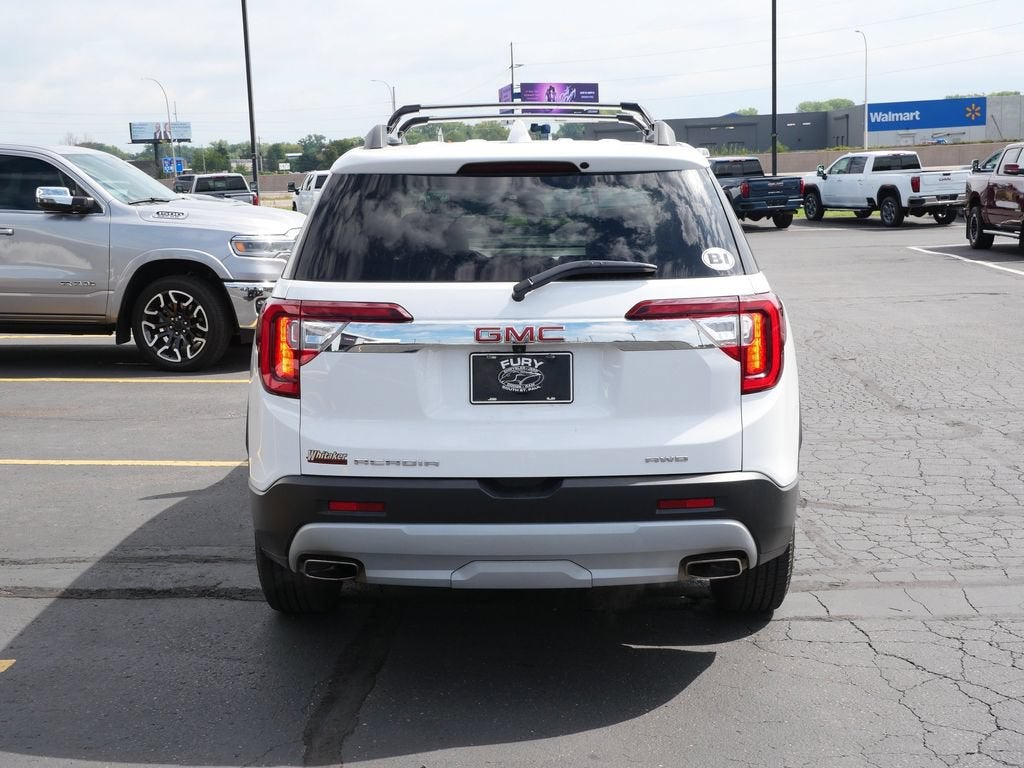 2023 GMC Acadia SLT