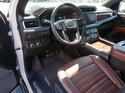 2023 GMC Yukon Denali Ultimate