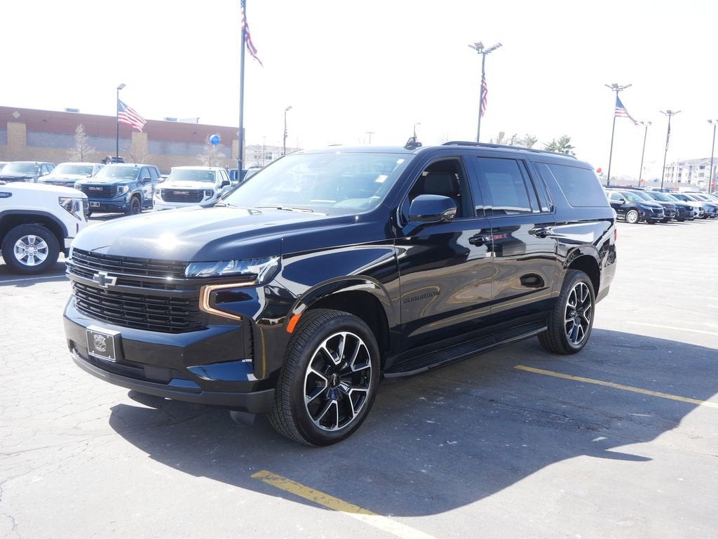 2024 Chevrolet Suburban RST