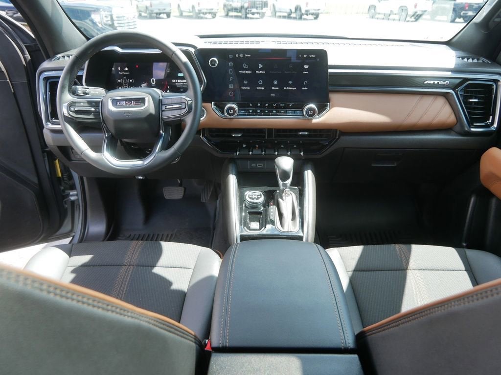 2024 GMC Canyon AT4