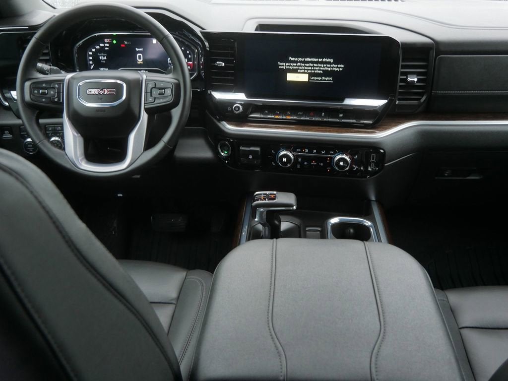 2025 GMC Sierra 1500 Elevation