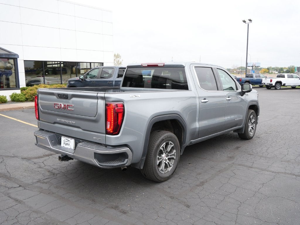 2025 GMC Sierra 1500 SLT