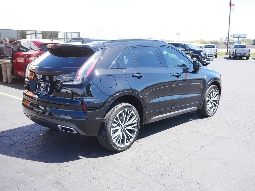 2024 Cadillac XT4 Sport
