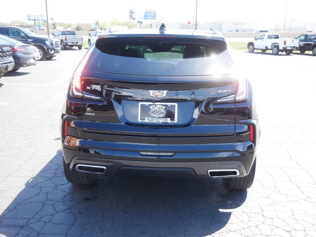 2024 Cadillac XT4 Sport