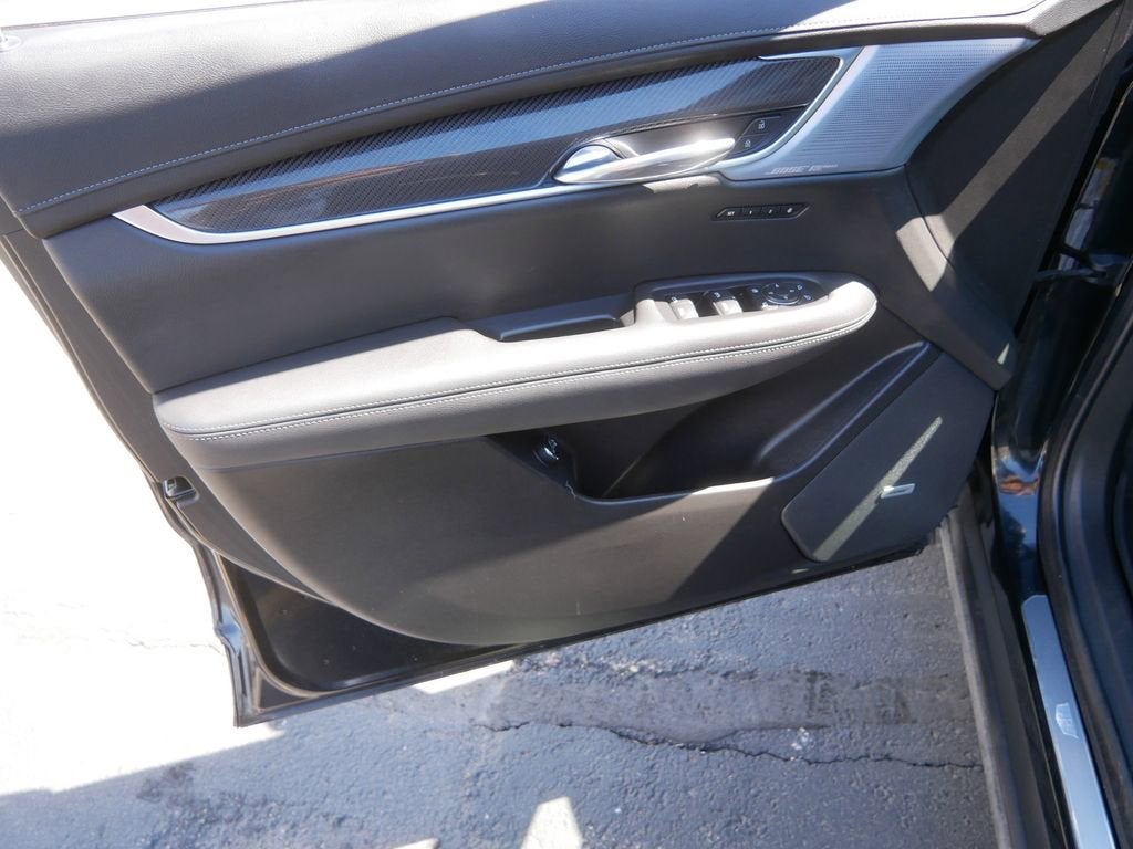 2024 Cadillac XT6 Sport