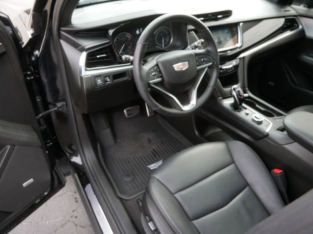 2025 Cadillac XT6 Sport