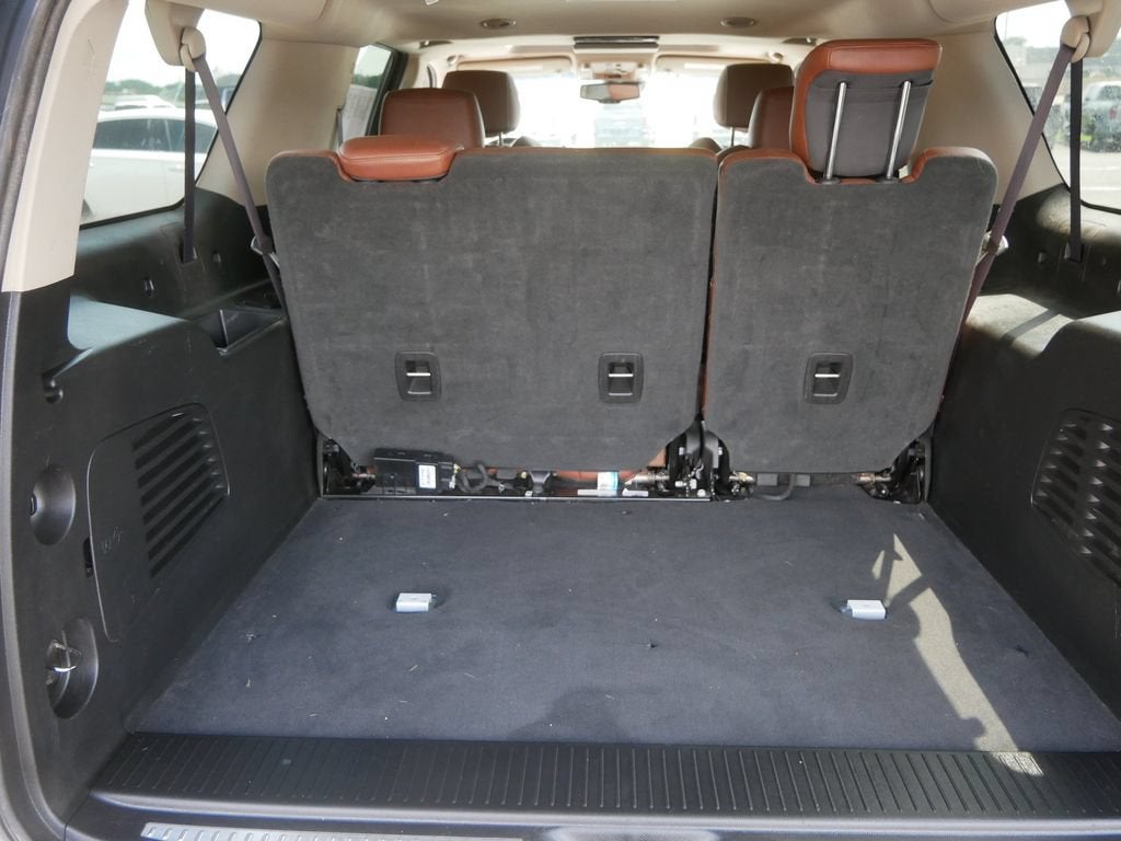 2016 Cadillac Escalade ESV Luxury Collection